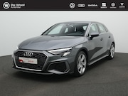 Audi A3 - Sportback 35 TFSI S tronic S edition / S-Line | Navigatie |