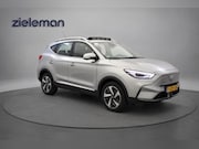 MG MG ZS - Long Range Luxury 70 kWh - Panorama, Carplay, Camera, Leer,