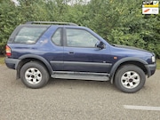 Opel Frontera - 2.2i RS 4 x 4