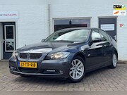 BMW 3-serie - 318i High Executive AUTOMAAT