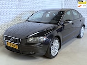 Volvo S40 - 1.8 Kinetic Airco Cruise TREKHAAK / 183.000km (2005)