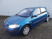 Renault Mégane - 1.6-16V Dynamique Luxe ( APK KEURING BIJ AFLEVERING! )