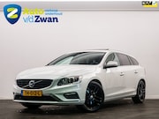 Volvo V60 - 2.0 T4 Business Sport Trekhaak/Bluetooth/R-design