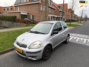 Toyota Yaris - 1.0 VVT-i Terra - APK 12/2026 - RIJDT & SCHAKELT GOED! - KOO
