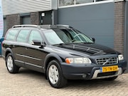 Volvo XC70 - 2.5 T Momentum CLIMA CRUISE SCHUIFDAK TREKHAAK PDC
