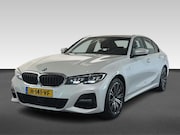 BMW 3-serie - | 330e | High Executive Automaat M-Sportpakket Ambienteverli