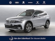 Volkswagen Tiguan All-Space - Allspace 1.5 TSI 150pk DSG Highline Business R 7p. / Panoram