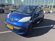 Peugeot 107 - 1.0-12V XS