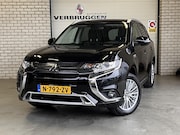 Mitsubishi Outlander - 2.4 PHEV Pure+ | 18"LMV | Trekhaak | Carplay | Half Leder |