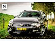 Volkswagen Passat - Variant 2.0 TDI Elegance Business R