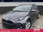 Toyota Yaris - 1.5 Hybrid 115 Business Parkeersensoren rondom, Stoelverwarm