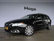 Volvo V70 - 1.6 T4 Limited Edition Automaat Clima Navigatie Sc