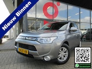 Mitsubishi Outlander - 2.0 Intense AUTOMAAT | 69.494 KM NAP !! | 1E EIGENAAR | TREK