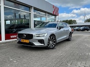 Volvo V60 - 2.0 T6 Plug-in hybrid AWD Plus Dark|Digitaldash|Grote batter