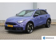 Abarth 600e - 280 pk Scorpionissima 54 kWh / Navigatie / Camera / Sportsto