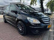 Mercedes-Benz B-klasse - 200 Airco/ECC, Cruisecontrol, Leder, Navigatie