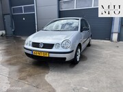 Volkswagen Polo - 1.4-16V Atlantic AUTOMAAT