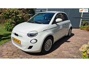 Fiat 500e - 3+1 La Prima 42 kWh | 2024 | 950km | JBL | Camera