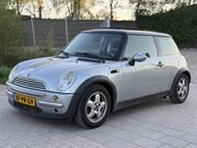 MINI Cooper - 1.6 Chili INRUILKOOPJE NIEUW APK