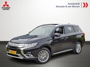 Mitsubishi Outlander - 2.4 PHEV Intense+ | Trekhaak | All seasons