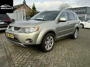 Mitsubishi Outlander - DI-D 4X4 | Navi | LMV | Airco | PDC | Pano | Trekh