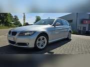 BMW 3-serie - 318i Luxury Line 2.0 MET NIEUWE A.P.K