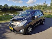 Chevrolet Spark - 1.0 16V LE Streetwise | apk: 01-10-2027 |