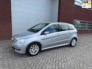 Mercedes-Benz B-klasse - 200 Automaat Airco Isofix Afn Trekhaak 2e Eig