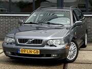 Volvo V40 - 2.0 Sports Ed. Nav. |Clima |Stoelverw |Automaat |NAP