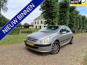 Peugeot 307 - 2.0-16V XT Cruisecontrol Climate control Pdc Trekhaak 5 Drs