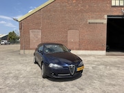 Alfa Romeo 147 - APK TOT OKTOBER 1.9 JTD Business