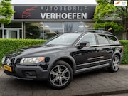 Volvo XC70 - 2.4 D5 Summum | AUTOMAAT | TREKHAAK | XENON | MEMORY + LEDER