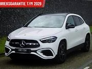 Mercedes-Benz GLA-Klasse - GLA 180 Mercedes-Benz AMG | Pano - Keyless - Camera -