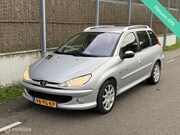 Peugeot 206 - 1.6-16V Griffe NAP/APK/AIRCO