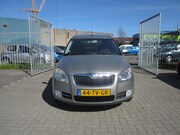 Skoda Roomster - 1.6-16V Comfort