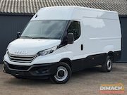 Iveco Daily - 35S18 3.0 180pk - L2H2 - Automaat - Trekhaak - Camera - ACC