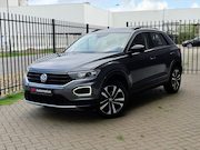 Volkswagen T-Roc - 1.5 TSI IQ.DRIVE Pano Camera ACC Trekhaak Carplay