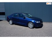 Volkswagen Jetta - 1.6 TDI Highline BlueMotion