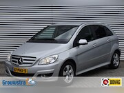 Mercedes-Benz B-klasse - 160 BUSINESS CLASS / AUTOMAAT / CLIMATE-CONTROL / 4-SEASON