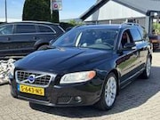 Volvo V70 - 2.5T Handgeschakeld 2008 Zwart Xenon Trekhaak