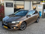 Renault Mégane - Estate 1.2 TCe Série Signature Exclusiv|CAMERA|BOSE|MASSAGE|