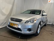 Kia ProCeed - 1.4 Fifteen ISG - Linker Zijschade