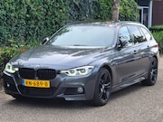 BMW 3-serie - M Sport PANO HUD Apple CarPlay Trekhaak Alcantara HiFi Inkla