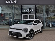 Kia Niro EV - ExecutiveLine 64.8 kWh | Navigatie | Leder | Stoel/Stuurverw