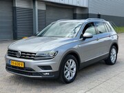 Volkswagen Tiguan - 2.0 TDI 110KW Highline - PANO - ACC - Automaat