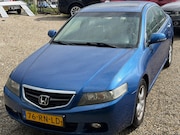 Honda Accord - 2.0i Sport Plus Leer Pano StoelVerwarming Parkeersensoren Cl