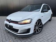 Volkswagen Golf - 2.0 TSI PERFORMANCE PANO LED ACC CARPLAY CAMERA PD