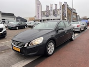 Volvo S60 - 1.6 T4 180 PK AUTOMAAT Kinetic Nap Pdc Schuifkantdak. Lmv Vo