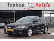 Audi A3 - 2.0 TFSI Attraction | 200PK | Climate control | PDC achter