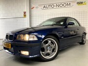BMW 3-serie - 325i NL-AUTO/LEDER/SPORTSTOELEN/HARDTOP/NIEUW ONDERSTEL/APK